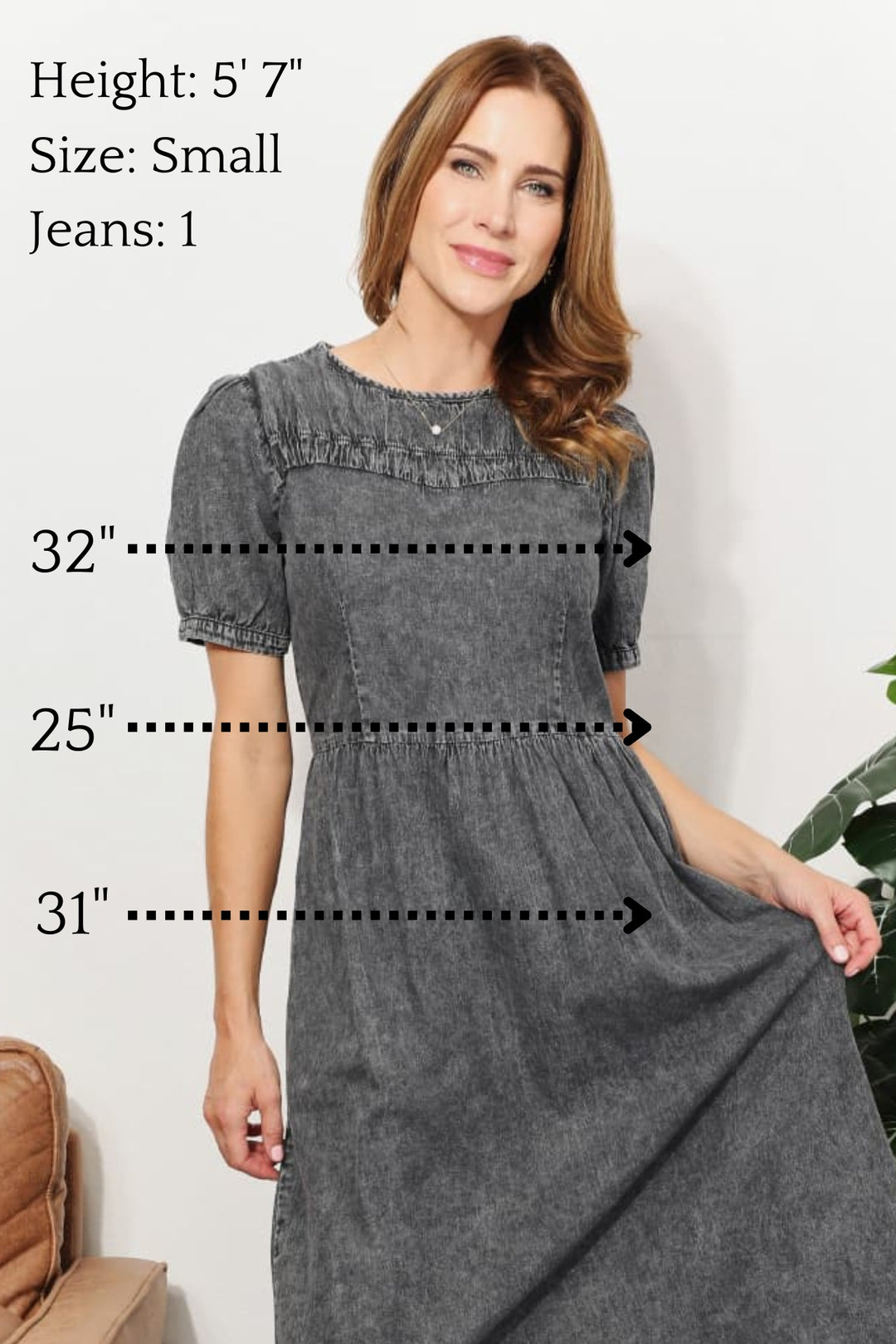 Model Jillian Measurements: Height 5'7", Size Small, Jeans Size 1, Bust 32", Waist 25", Hips 31"