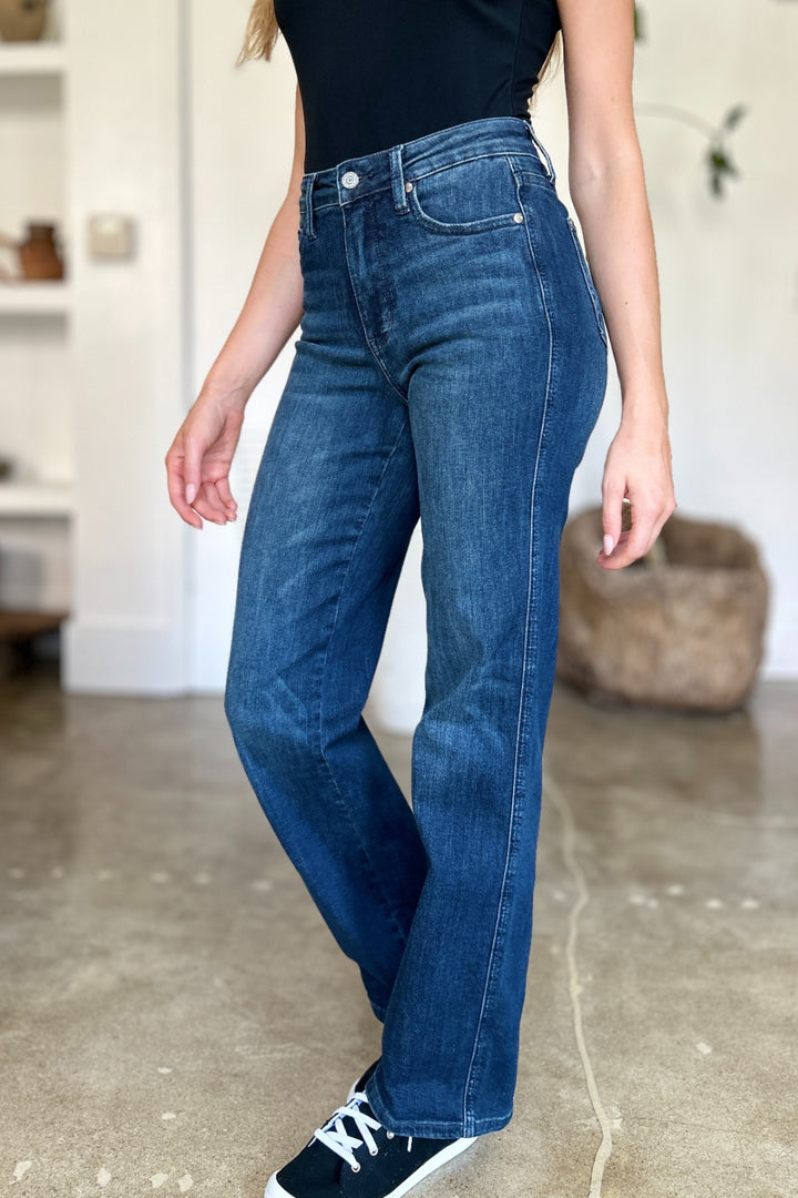 Judy Blue - Straight Leg Dark Wash Jeans