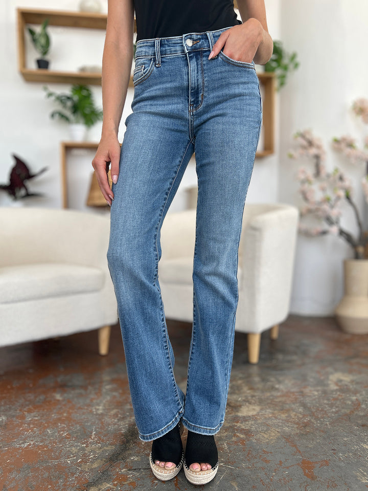 Judy Blue - Mid Rise Bootcut Jeans