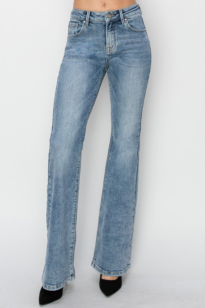 RISEN - Mid-Rise Flare Jeans