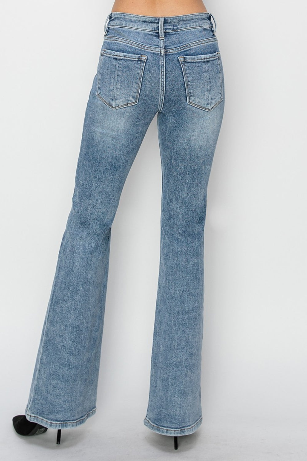 RISEN - Mid-Rise Flare Jeans