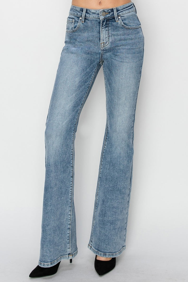 RISEN - Mid-Rise Flare Jeans