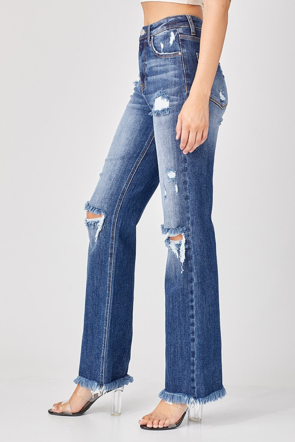 RISEN - Straight Leg Destroyed Jeans