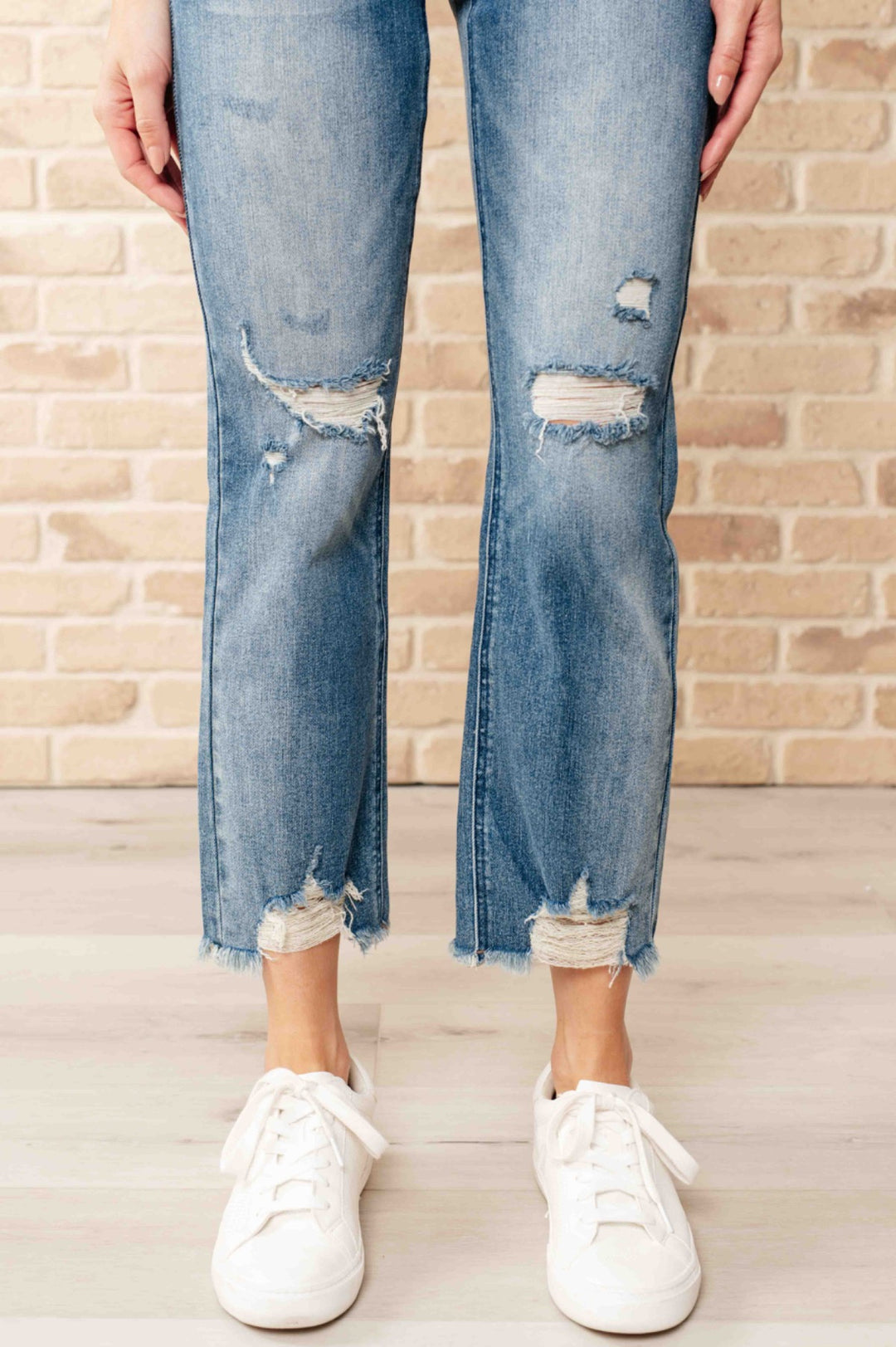 Judy Blue - Sammy Straight Leg Cropped Jeans