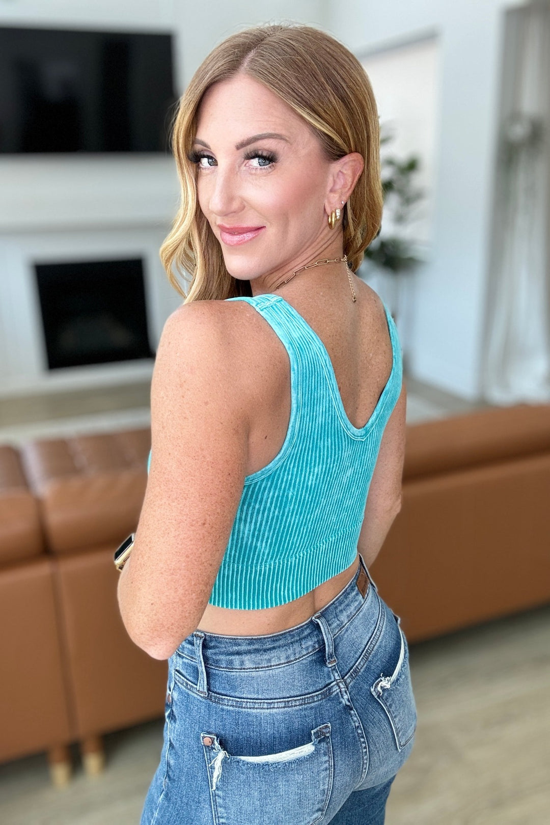 Zenana - When and Where Cropped Tank Top - Light Teal