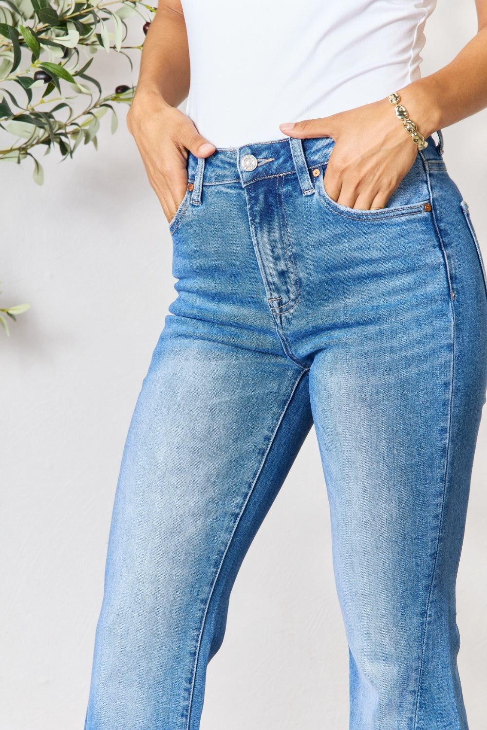 BAYEAS - Slit Flare Jeans - Inspired Eye Boutique