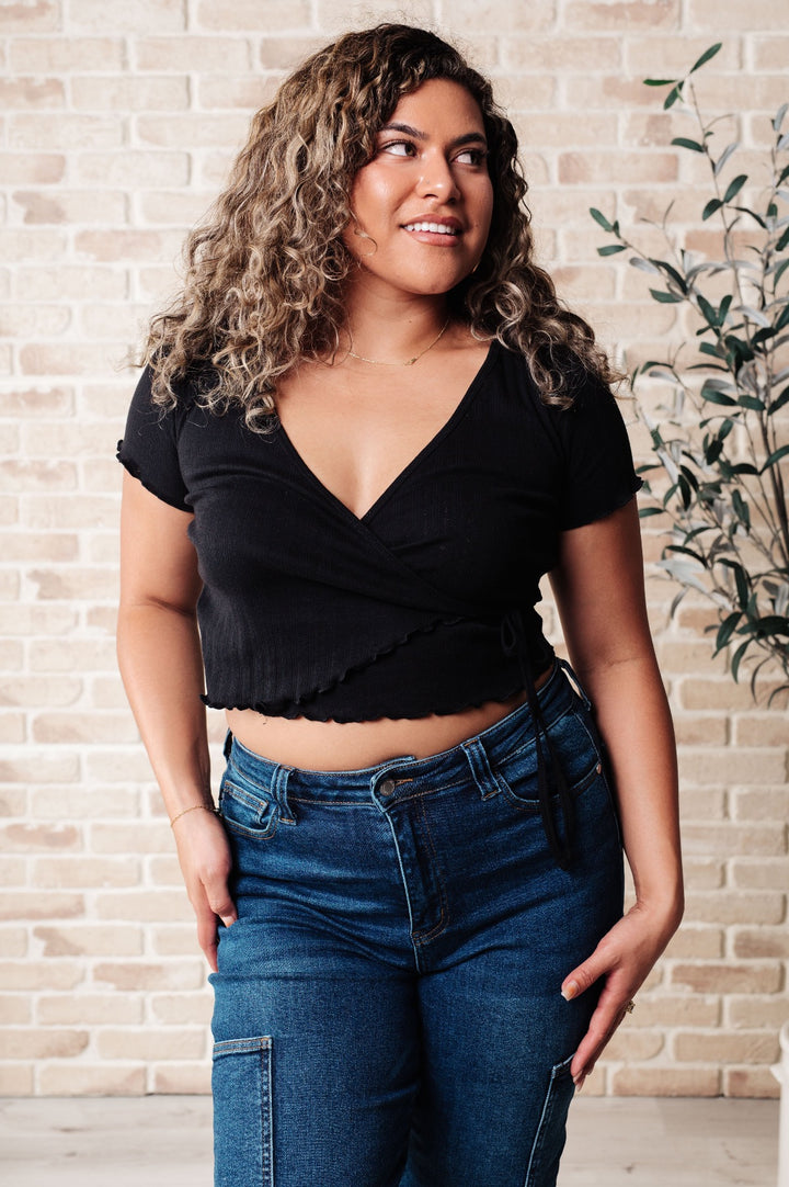 Black Short Sleeve Surplice Crop Top - Inspired Eye Boutique