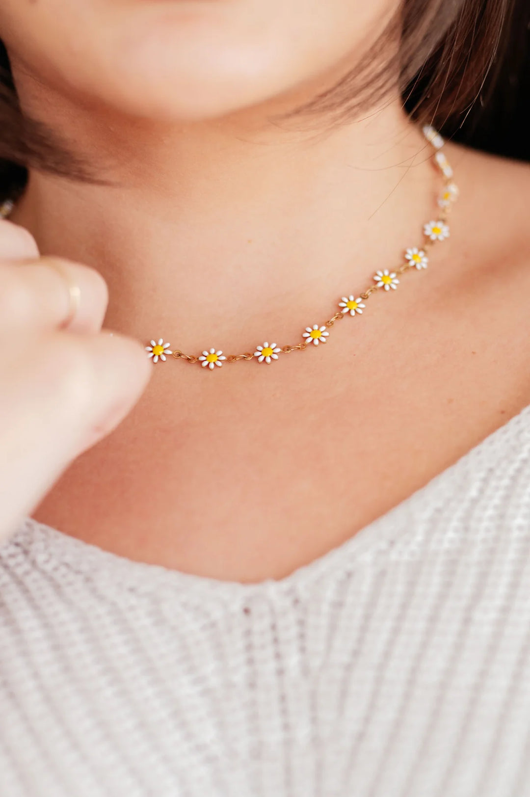 Gold Daisy Necklace - 18K Gold Plated - Stainless Steel - Inspired Eye Boutique