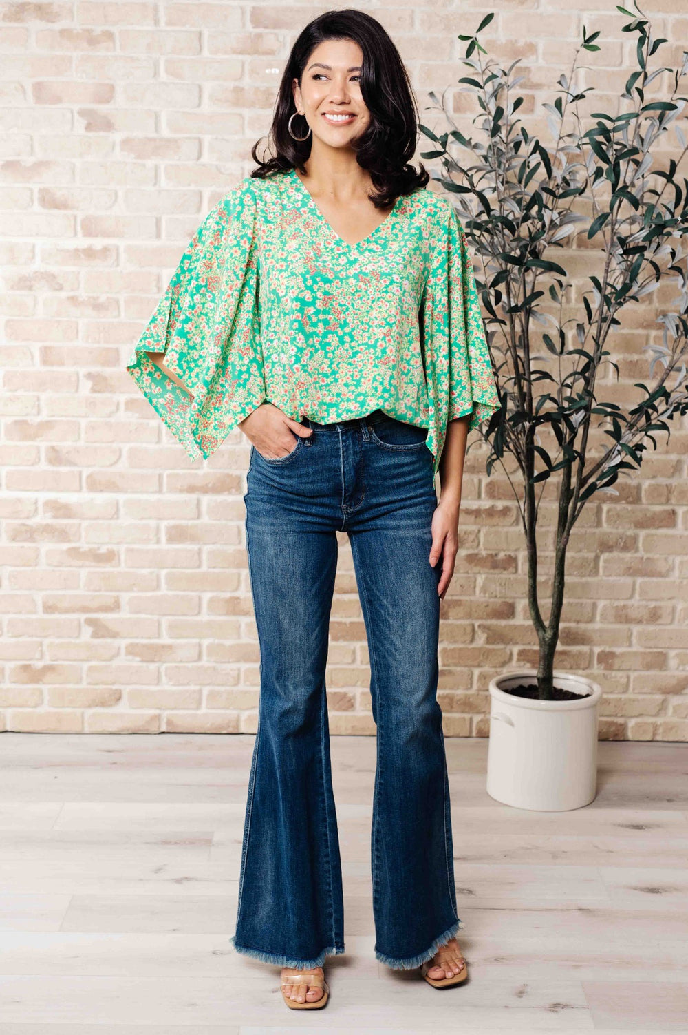 Green Floral Kimono Sleeve Blouse - Inspired Eye Boutique