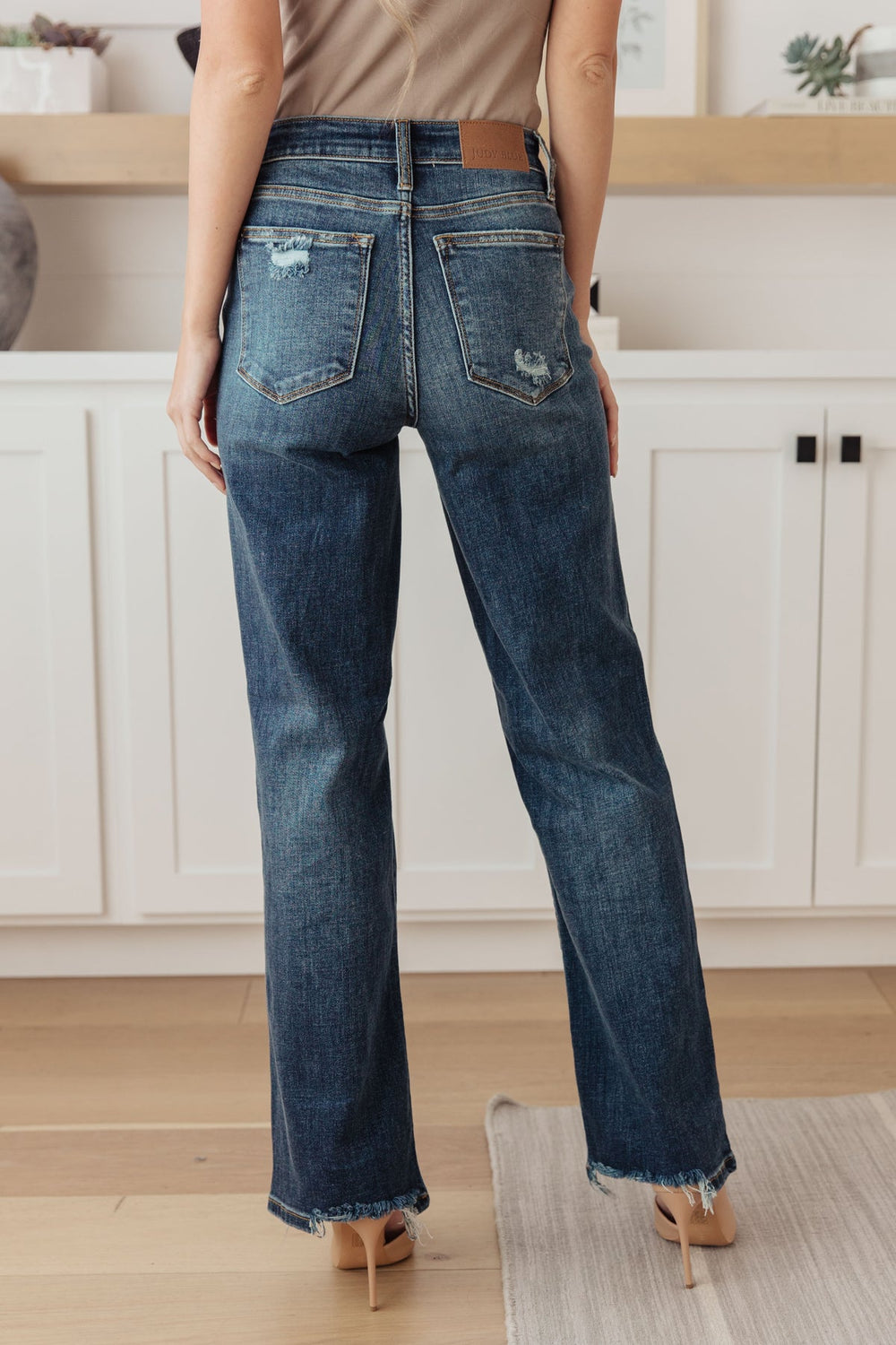 Judy Blue - High Rise 90's Straight Jeans - Dark Wash - Inspired Eye Boutique