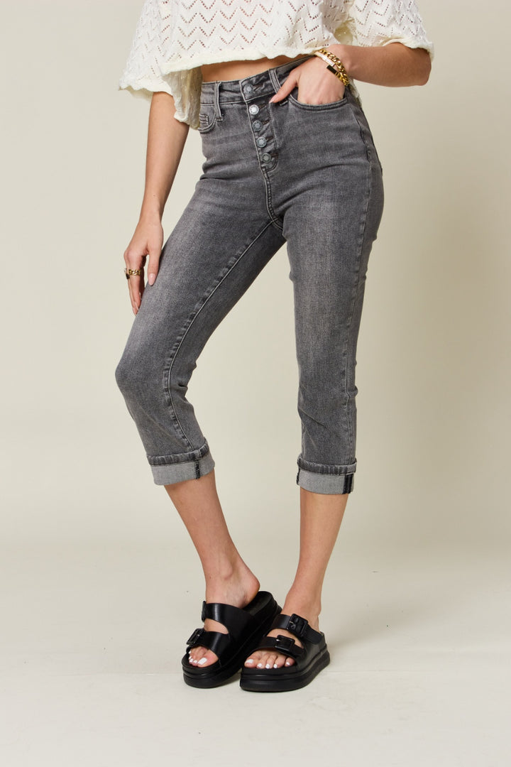 Judy Blue - Skinny Fit Capri Jeans - Inspired Eye Boutique