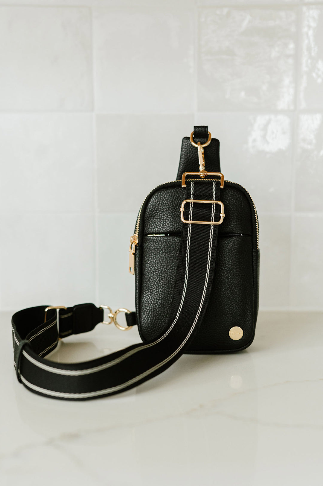 Modern + Chic - Crossbody Sling Bag - Inspired Eye Boutique