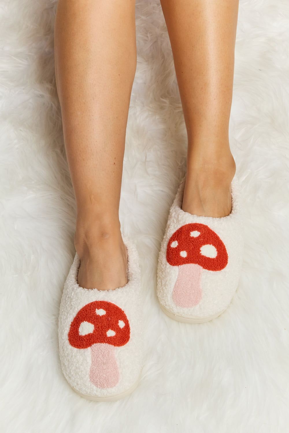 Mushroom Print Plush Slide Slippers - Inspired Eye Boutique
