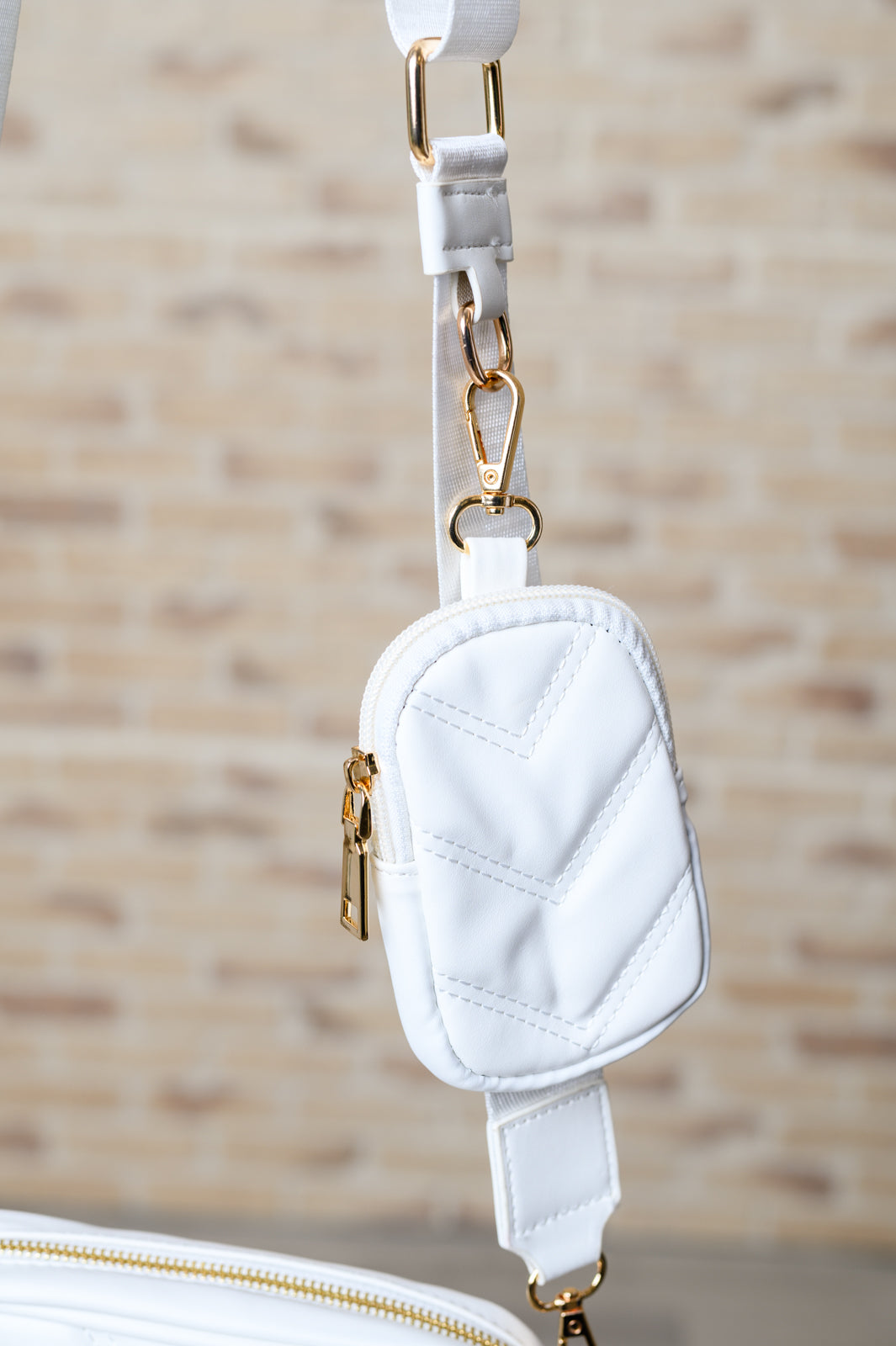 Quilted Crossbody Bag - White - Inspired Eye Boutique