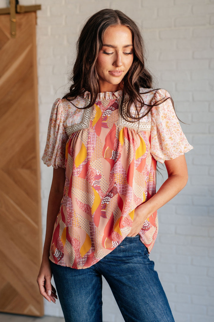 Short Sleeve Mixed Floral Top - Inspired Eye Boutique