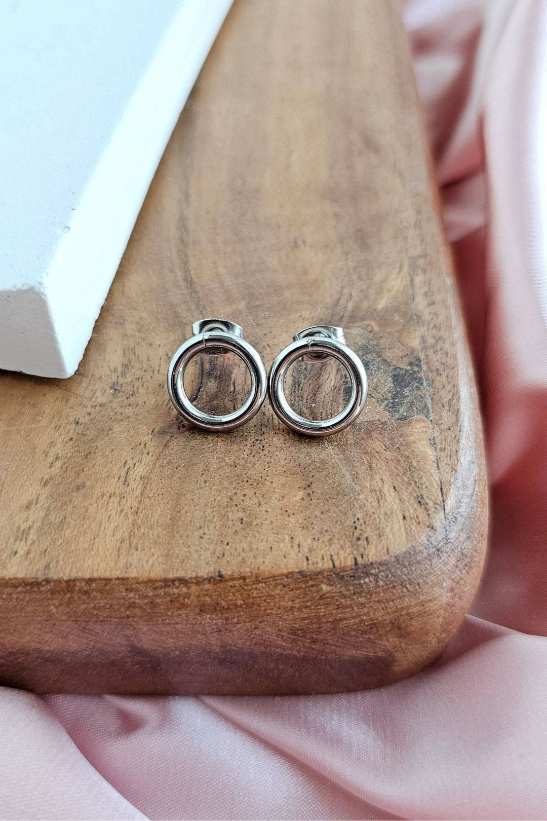 Silver Circle Earrings - Inspired Eye Boutique