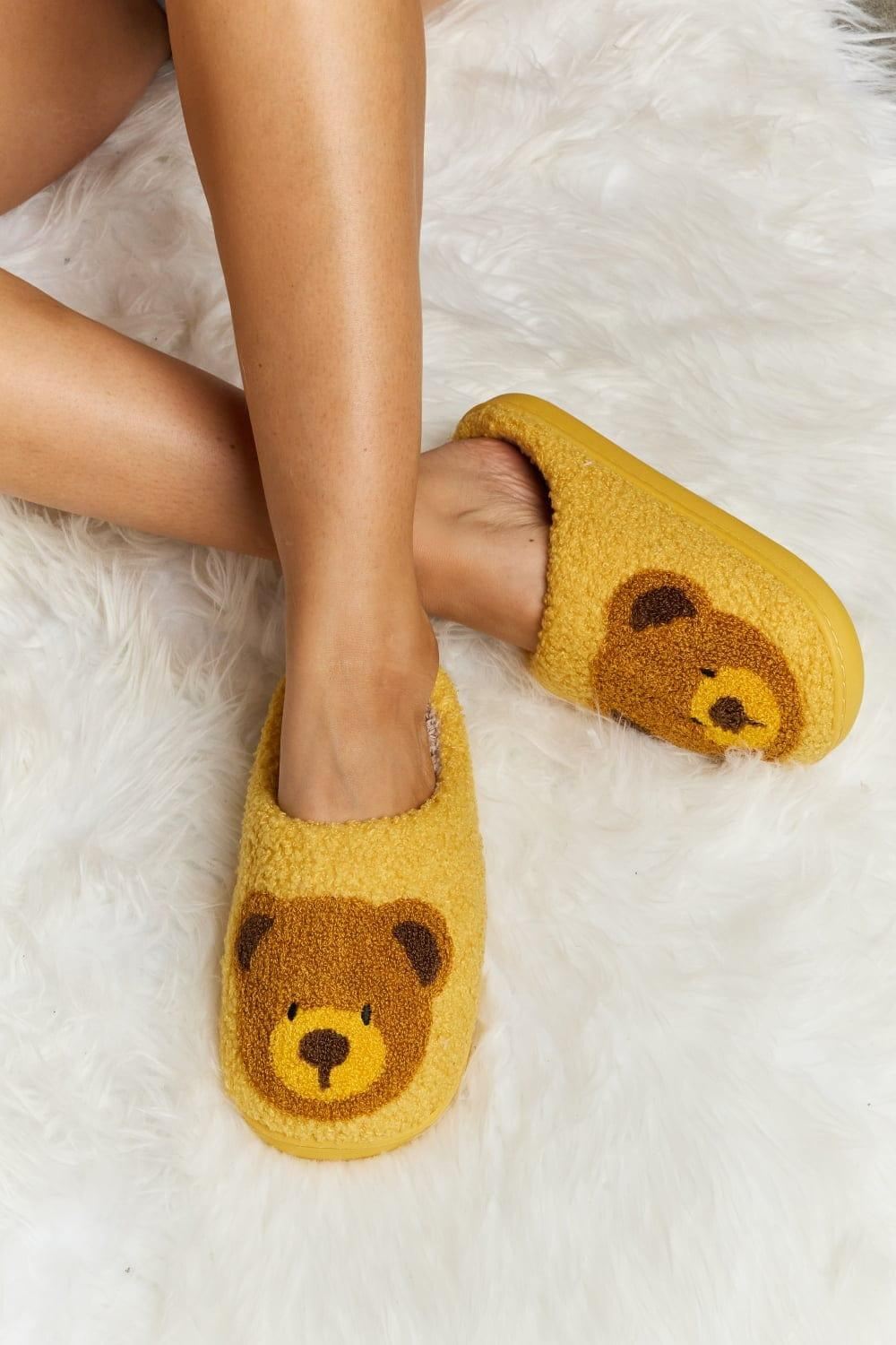 Teddy Bear Print Plush Slide Slippers - Inspired Eye Boutique