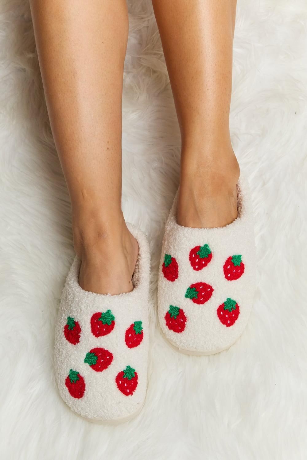 Printed Plush Slide Slippers - Inspired Eye Boutique